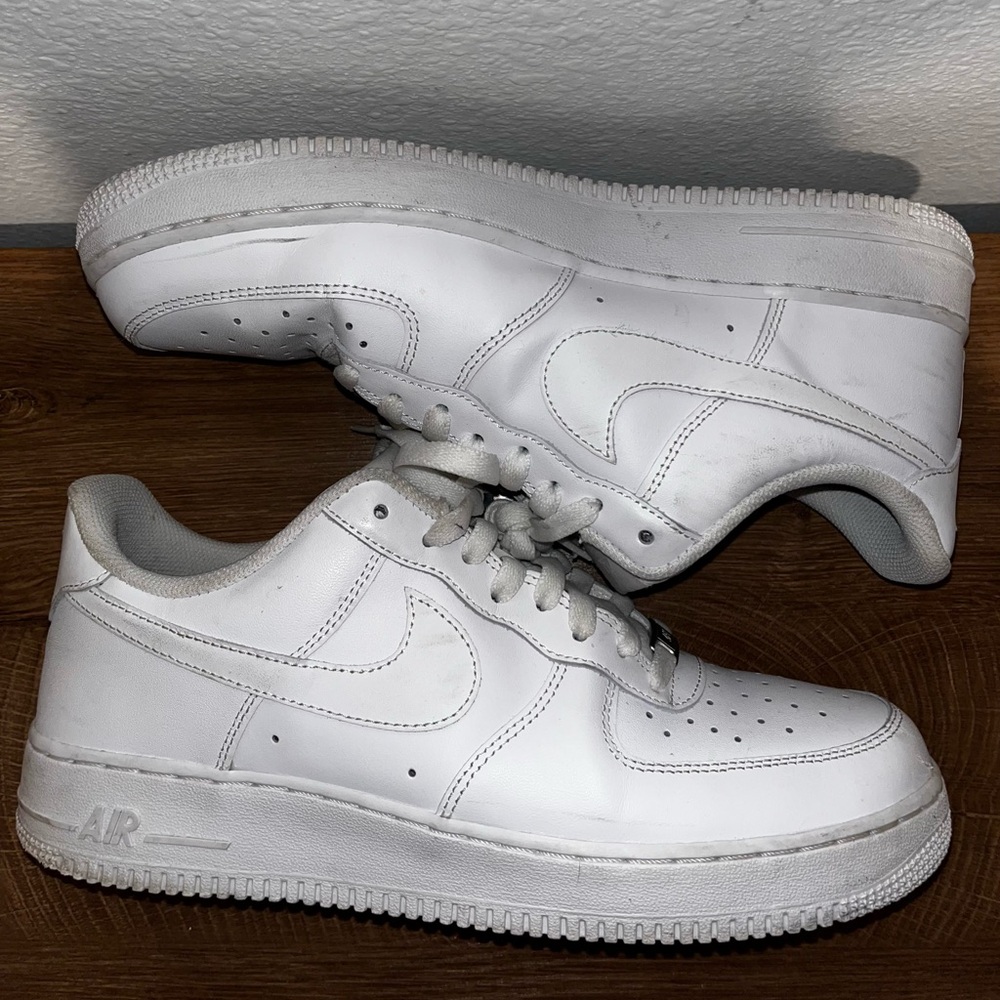 White/White Nike Air Force 1, size 10 - Picture 8 of 8